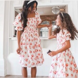 Ivy City Co Rosette Dress, Size Small, Brand New!